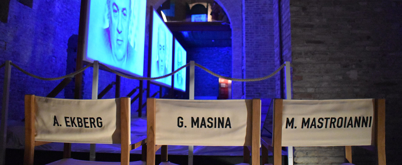 Scopri <strong>Rimini</strong> con gli occhi del regista <strong>Federico Fellini</strong>
