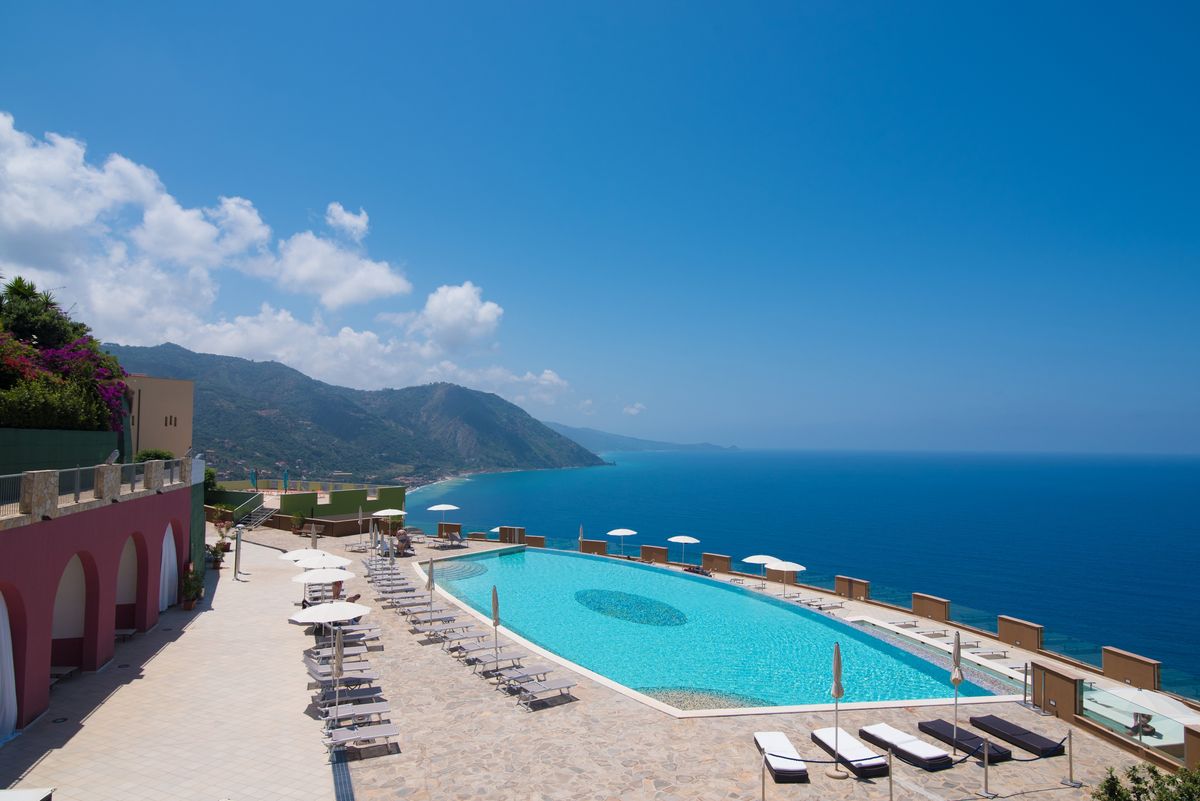gh avalon piscina 3